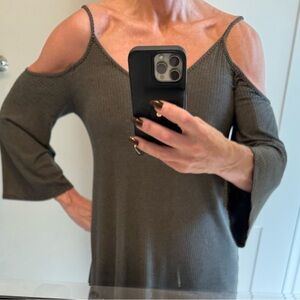 Audrey 3+1 - Olive & Blk Ribbed Tunic/mini dress w/Strappy Shoulders - L